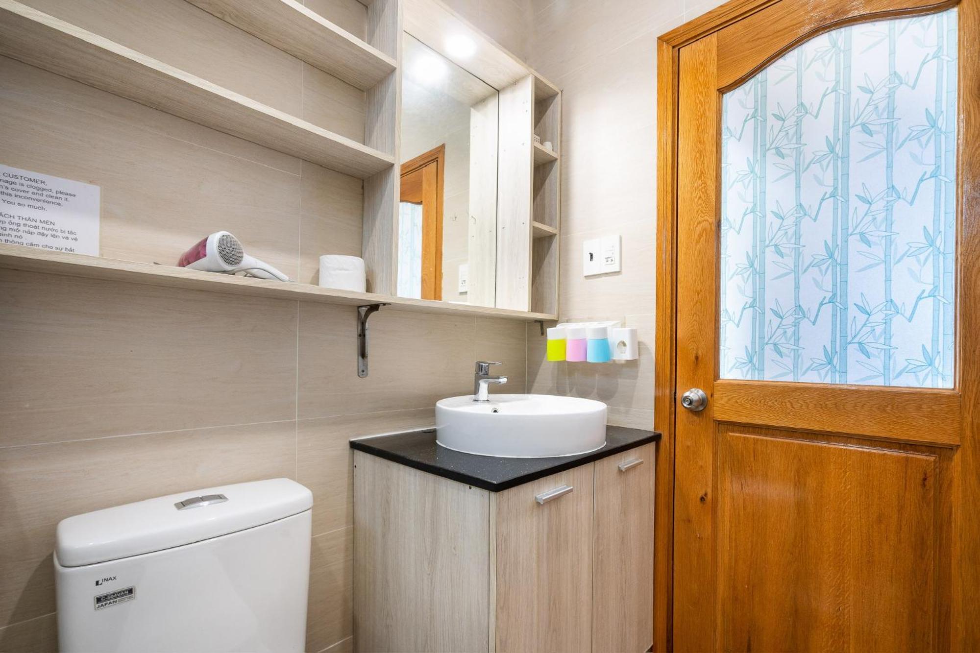 Can Ho Cao Cap 3 Sao Quan 10 - Hong Dao House Хошимин Екстериор снимка